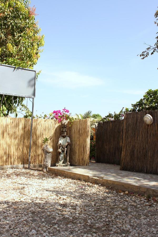 B&B Mariamacounda Toubakouta Exterior foto
